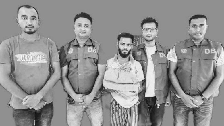 আমতলীতে মাদকবিরোধী অভিযানে দেড় কেজি গাঁজাসহ আটক ১