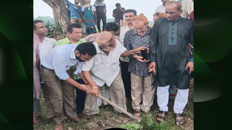 বেতাগীতে তেতুলবাড়ীয়া খাল খনন কাজের উদ্বোধন