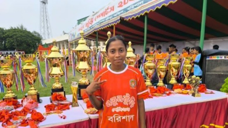 বরগুনাকে হারিয়ে ‘নতুন কুঁড়ি ২০২৬’ ফুটবলে চ্যাম্পিয়ন বরিশাল:শ