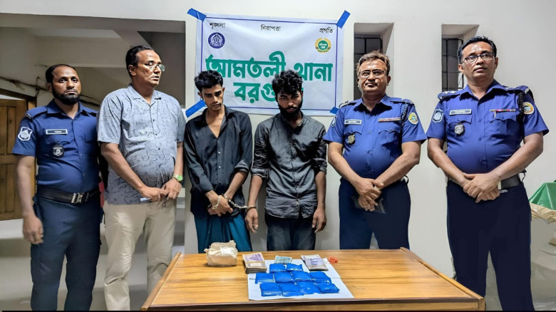 আমতলীতে ৫ লাখ টাকার ইয়াবা ও বিক্রির টাকাসহ সাবেক ছাত্রদলনেতা
