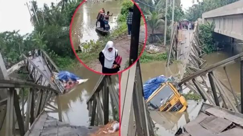 বরগুনায় সংযোগ সরকে সেতু ভেঙে খালে পড়ল আলুবোঝাই ট্রাক: