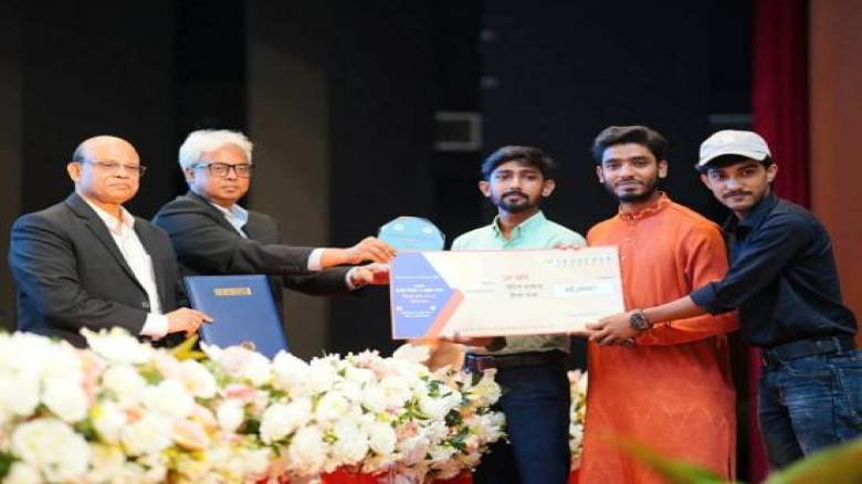 জাতীয় বিজ্ঞান ও প্রযুক্তি সপ্তাহে দেশসেরা বরগুনার ‘শূন্য’ প্