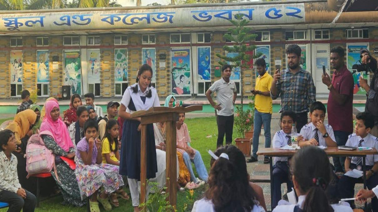 বরগুনায় জলবায়ু সচেতনতায় তরুণদের মিলনমেলা