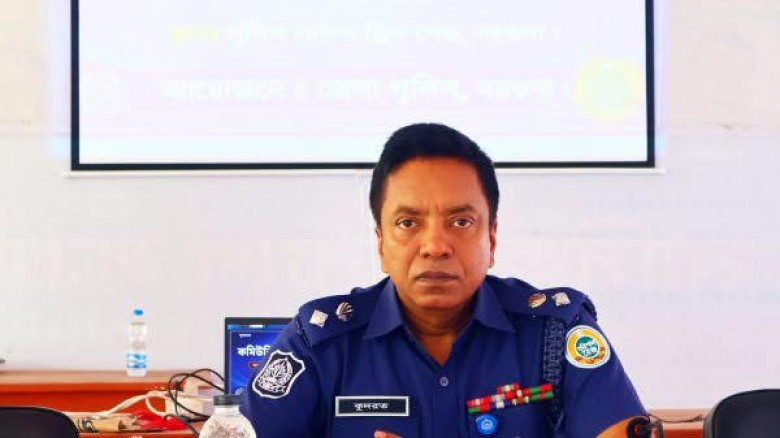 বরগুনায় কমিউনিটি পুলিশিং সভা: মাদক ও অপরাধ প্রতিরোধে সম্মিলি