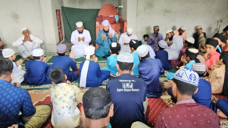 তোফাজ্জালের দ্বিতীয় মৃত্যুবার্ষিকীতে পাথরঘাটায় দোয়া ও মিলাদ...
