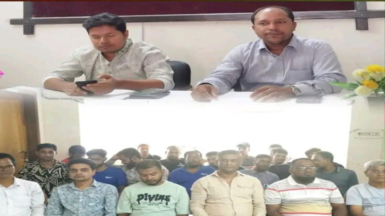 আমতলীতে রুফটপ সোলার নিয়ে অবহিতকরণ সভা...