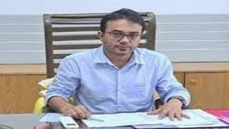 সকল বাঁধা পেরিয়ে ফের দায়িত্বে বরগুনা হাসপাতালে ডা.রেজওয়ান...