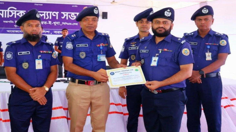 দ্বিতীয়বার জেলার শ্রেষ্ঠ ওসি আমতলীর মো. ইয়াকুব হোসাইন, পুরস্কৃত আরও ৬ পুলিশ কর্মকর্তা