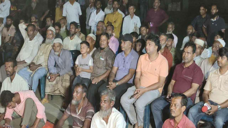 বরগুনায় মা ইলিশ সংরক্ষণে জেলেদের নিয়ে লোকজ উৎসব ‘রুপালি গলুই